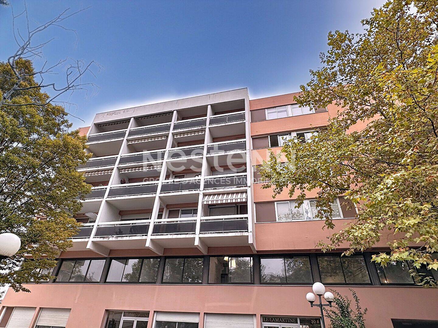 Appartement 5 pièces 111 m² · à Bron · 110,6 m² · 1 450 €/mois