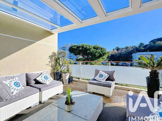 Appartement à vendre 280 000 € 3 pièces 2 chambres 58,2 m² Étage 3/4 Vieux Cannet Le Cannet 06110