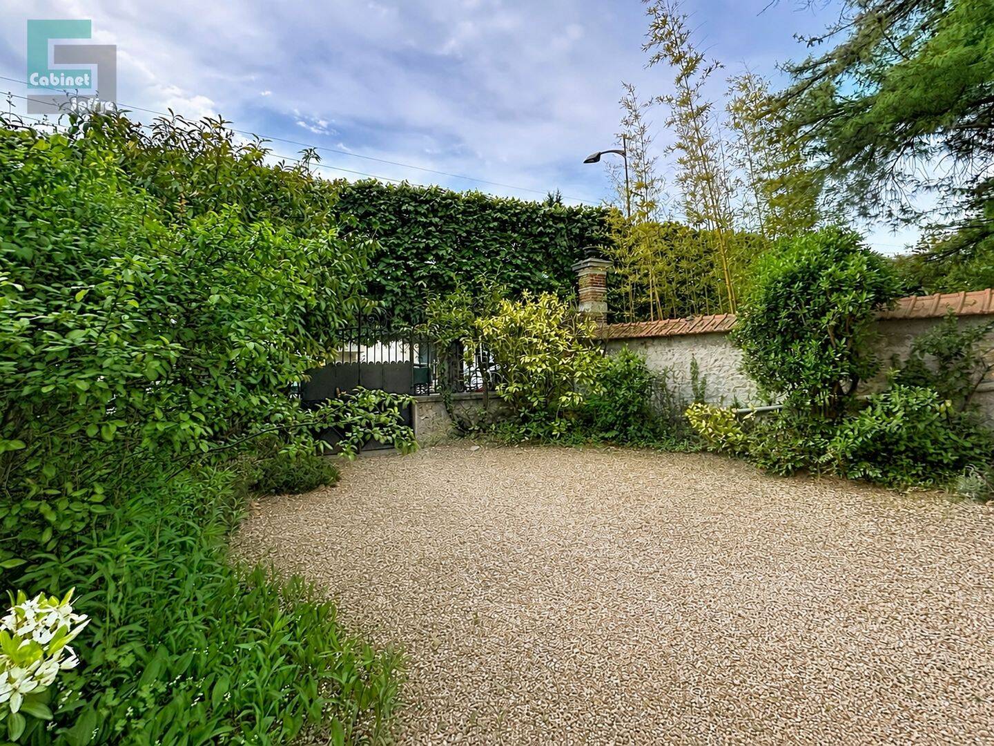 Maison 10 pièces 195 m² · à Avon · 195 m² · 735 000 €