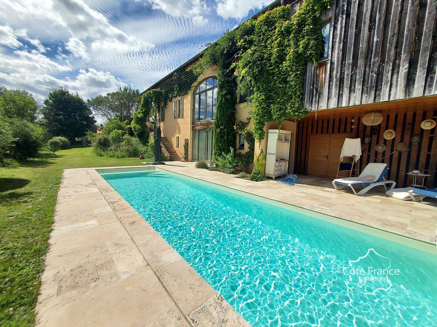 Maison 9 pièces 290 m² · à Langon · 290 m² · 795 000 €