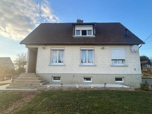 Maison à vendre 200 000 € 5 pièces 4 chambres 101 m² Montroty 76220