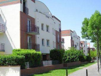 Appartement 1 pièce 26 m² · à Montigny-le-Bretonneux · 26 m² · 780 €