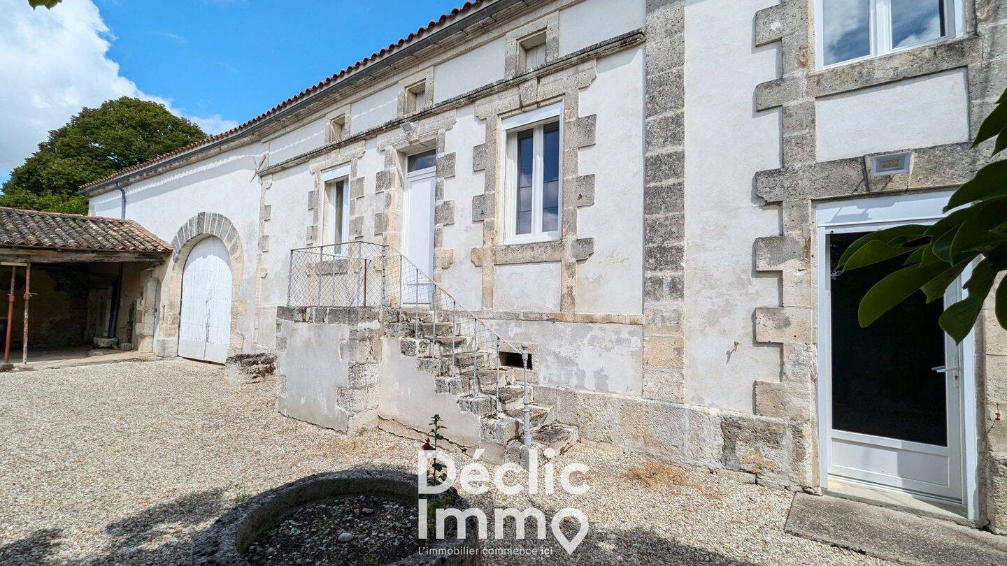 Maison 5 pièces 118 m² · à Balzac · 118 m² · 204 750 €