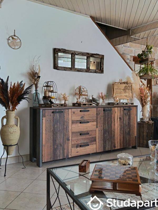 1 pièce 67 m² · à Sèvremont · 67 m² · 458 €