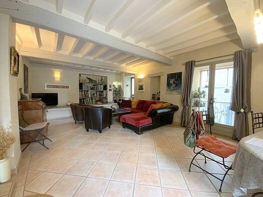 Maison à vendre 290 000 € 5 pièces 3 chambres 122 m² Pierrevert 04860