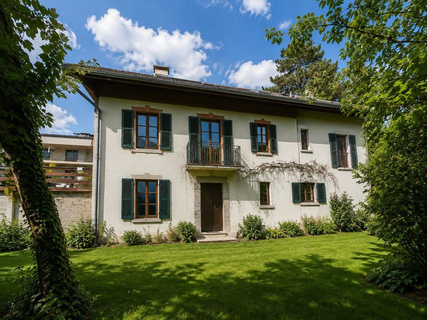 Maison 11 pièces 300 m² · à Annecy · 300 m² · 1 700 000 €