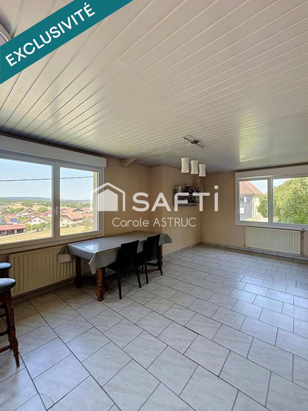 Maison 5 pièces 175 m² · à Val-d'Usiers · 175 m² · 230 000 €