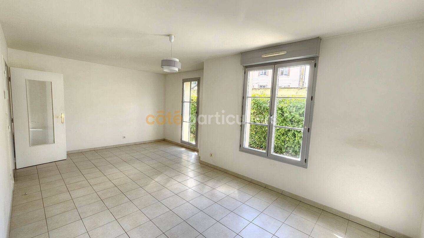 Appartement 3 pièces 69 m² · à Sens · 69 m² · 793 €