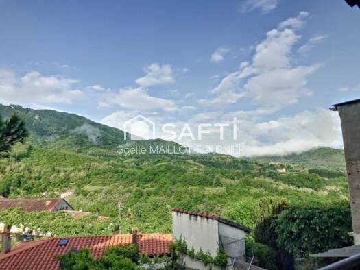 Appartement à vendre 55 000 € 2 pièces 1 chambre 40 m² RDC/2 Saint-Laurent-de-Cerdans 66260