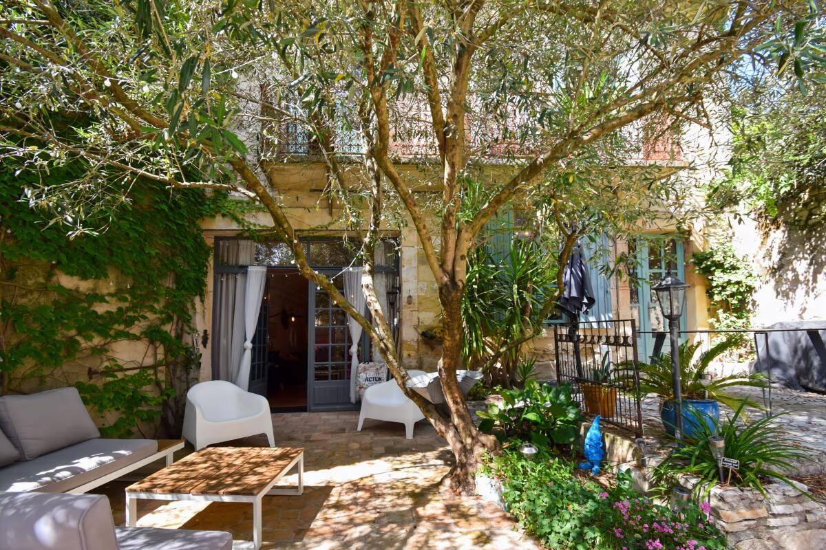 Maison 4 pièces 180 m² · à Uzès · 180 m² · 449 000 €