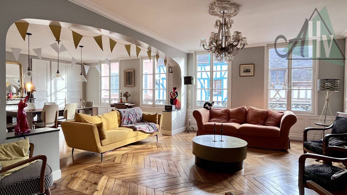 Maison 11 pièces 255 m² · à Provins · 255 m² · 321 000 €