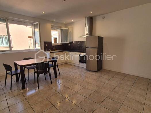 Maison à vendre 188 000 € 3 pièces 2 chambres 90 m² Peripherie Saint-Cyprien 66750