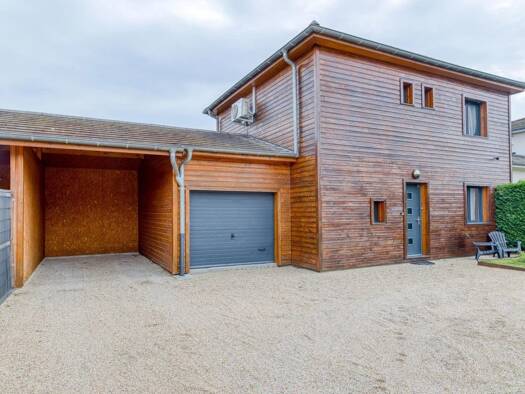 Maison à vendre 235 000 € 5 pièces 3 chambres 85 m² Peripherie Péronnas 01960