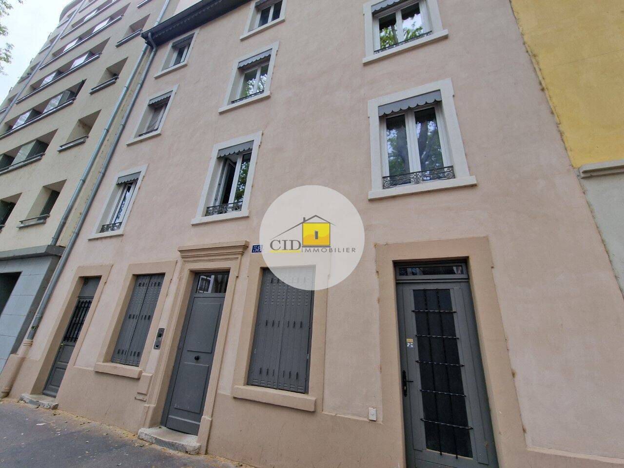 Appartement 1 pièce 30 m² · à Lyon 2ème Arrondissement · 30 m² · 175 000 €