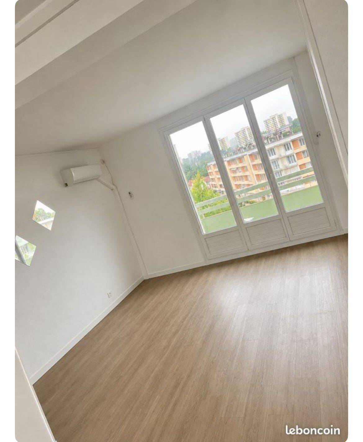 Appartement 3 pièces 56 m² · à Saint-Quentin · 56 m² · 55 000 €