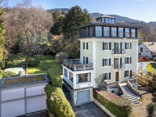 Maison à vendre 885 000 € 8 pièces 4 chambres 2 000 m² de terrain Lucinges 74380