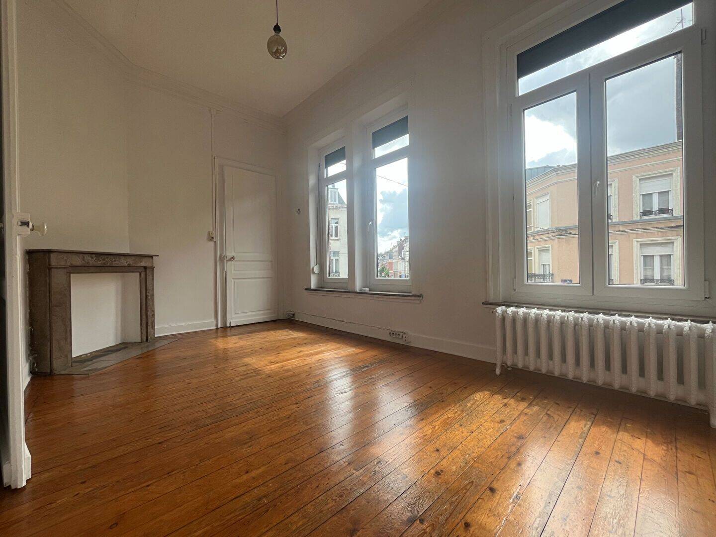 Appartement 3 pièces 115 m² · à Lille · 115,3 m² · 1 140 €