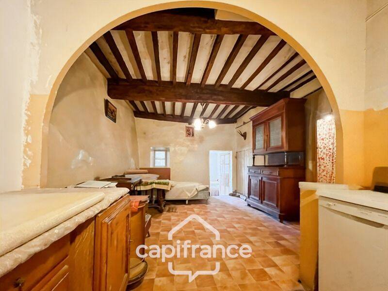Maison 5 pièces 148 m² · à Camps-la-Source · 148 m² · 160 000 €