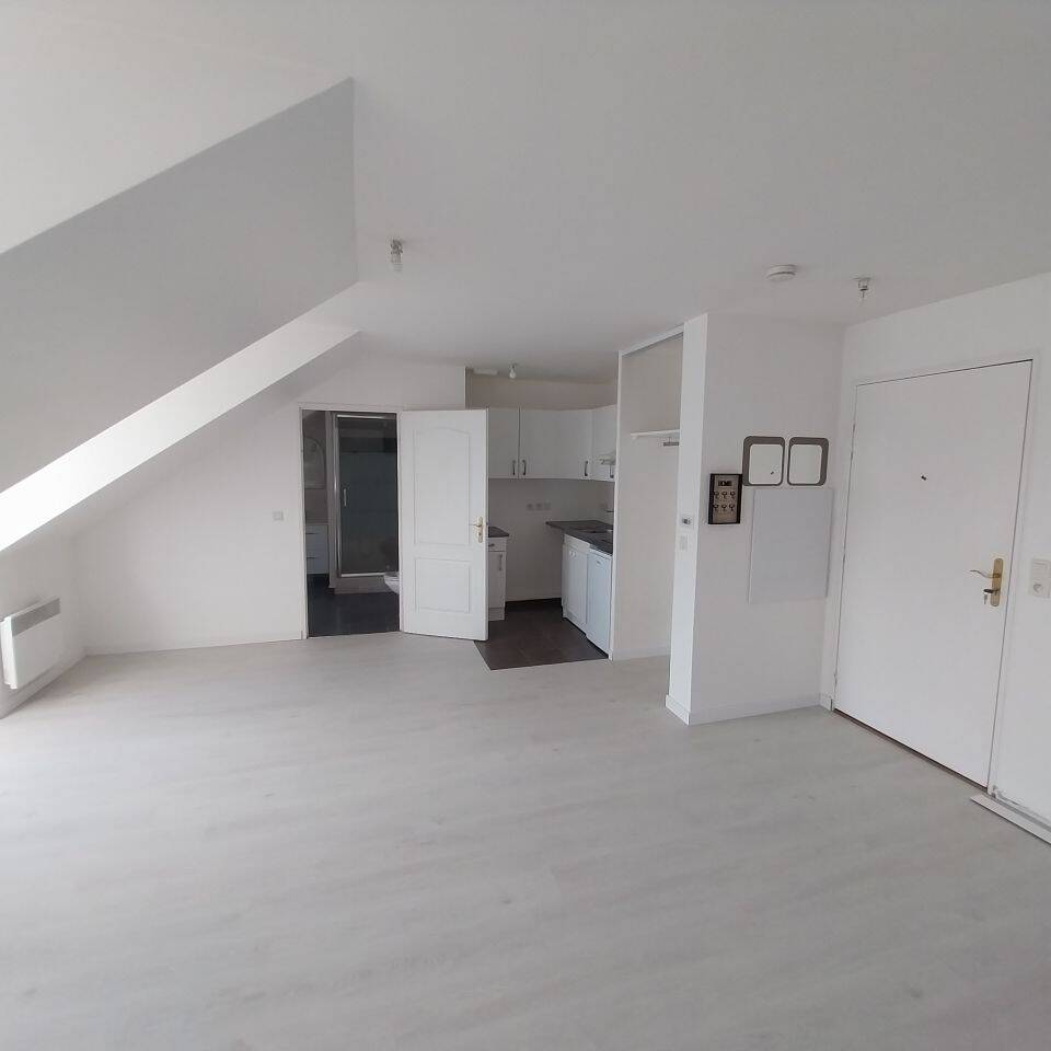 Appartement 1 pièce 32 m² · à Arpajon · 32 m² · 645 €