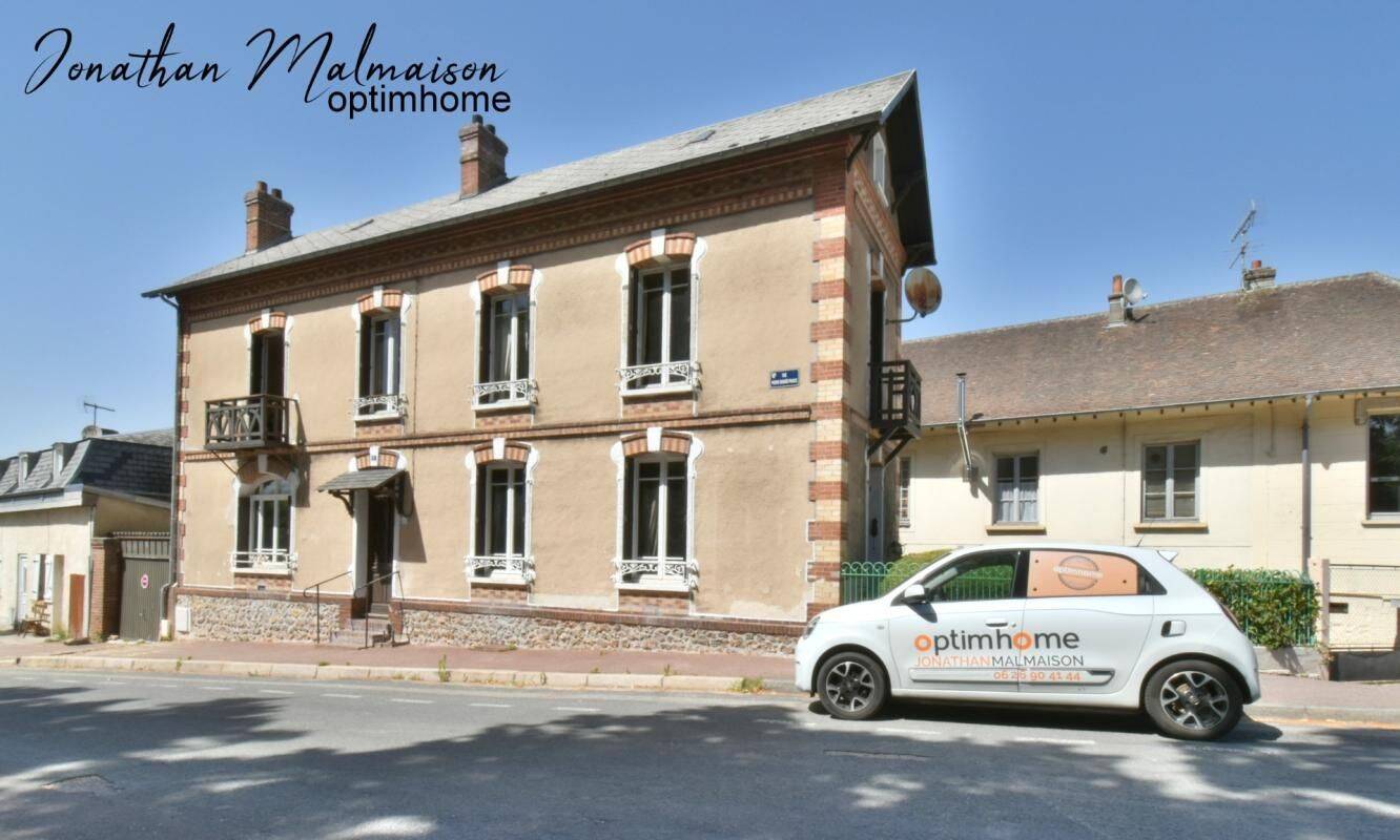 Maison 5 pièces 138 m² · à Conches-en-Ouche · 138 m² · 148 000 €