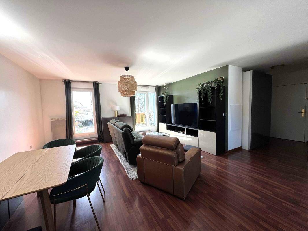 5 pièces 93 m² · à Argenteuil · 93 m² · 1 749 €
