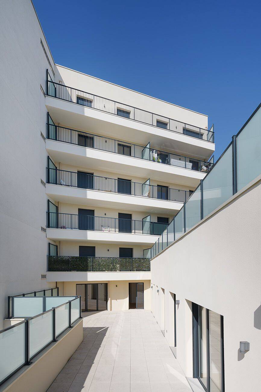 Appartement 4 pièces 118 m² · à Courbevoie · 117,9 m² · 998 000 €
