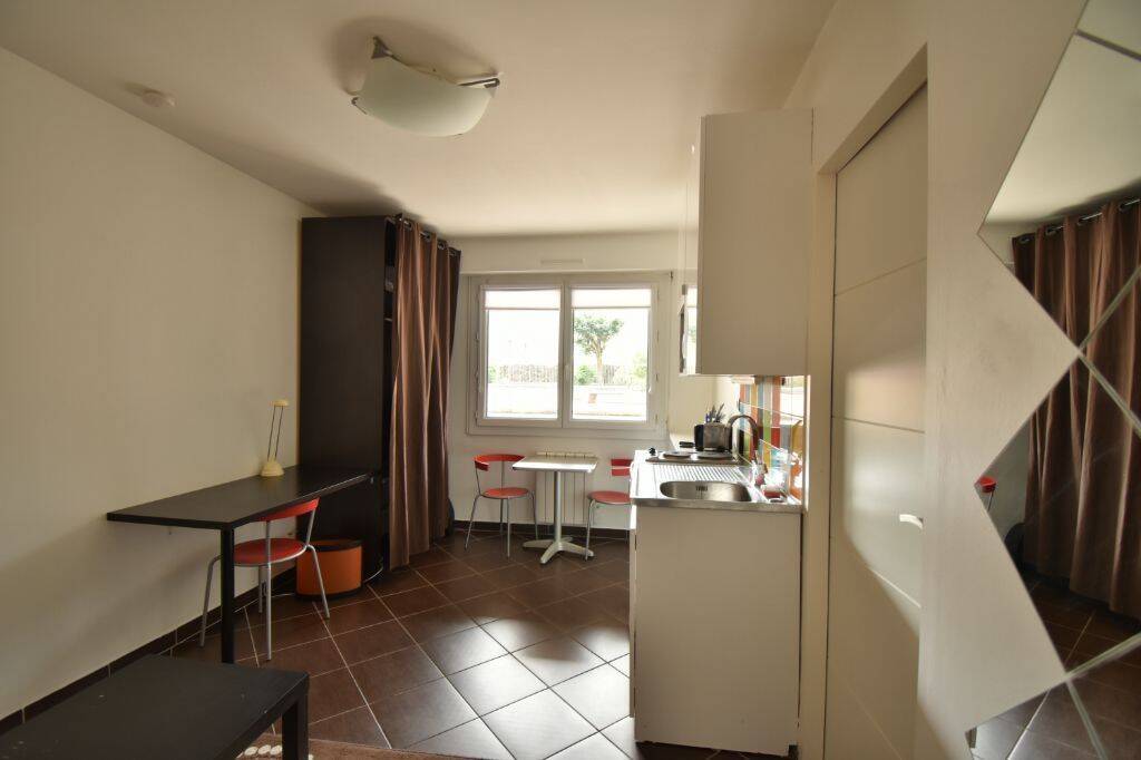 Appartement 1 pièce 17 m² · à Villeurbanne · 16,6 m² · 549 €