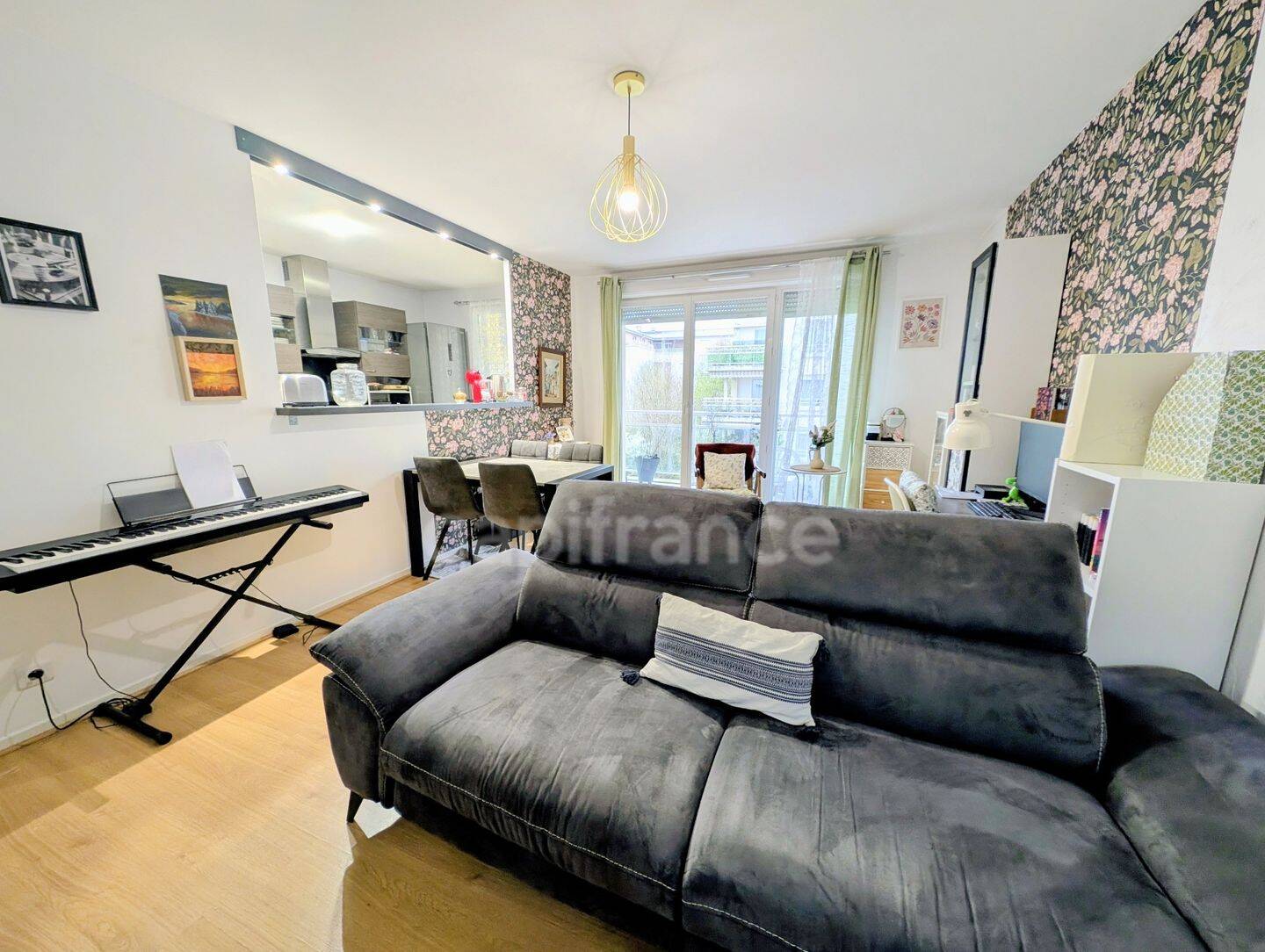 Appartement 3 pièces 70 m² · à Corbeil-Essonnes · 70 m² · 189 000 €