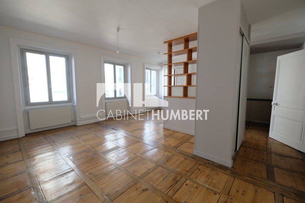 Appartement 3 pièces 91 m² · à Saint-Étienne · 91 m² · 690 €/mois