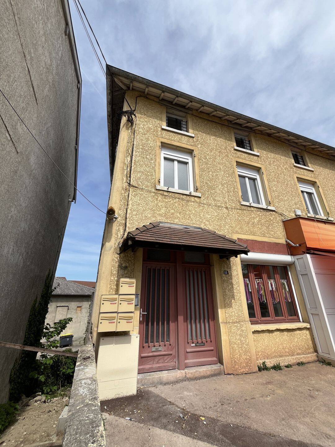 Appartement 2 pièces 32 m² · à Pont-de-Chéruy · 32,3 m² · 590 €