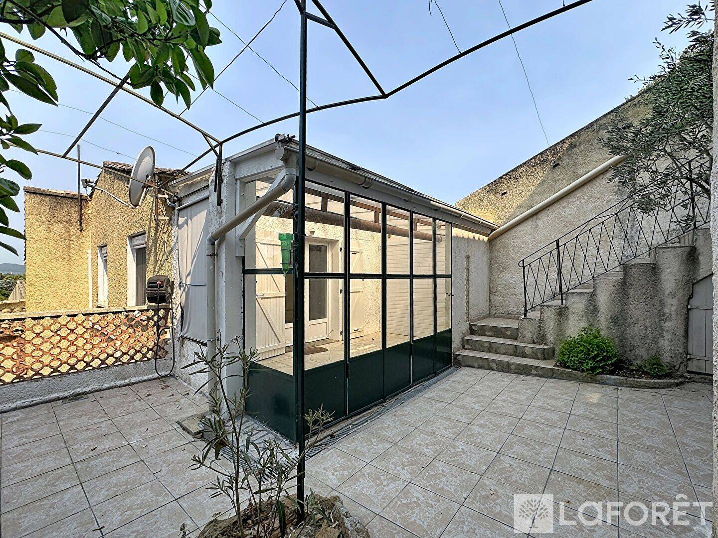 Maison 4 pièces 88 m² · à Piolenc · 88 m² · 890 €
