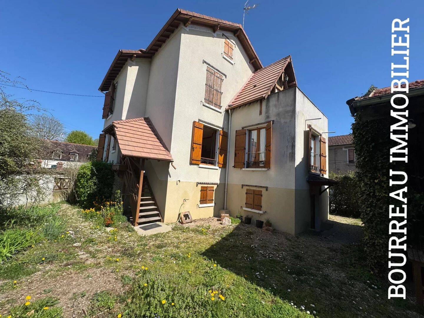 Maison 7 pièces 133 m² · à Joigny · 132,6 m² · 199 000 €