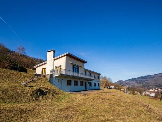 Maison à vendre 378 000 € 10 pièces 5 chambres 195 m² 36 000 m² de terrain Rupt-sur-Moselle 88360