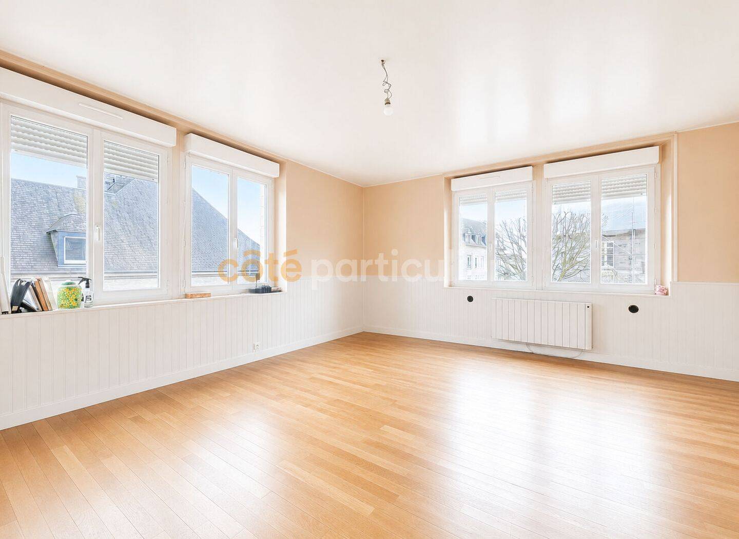 Appartement 3 pièces 103 m² · à Saint-Hilaire-du-Harcouët · 103 m² · 74 900 €
