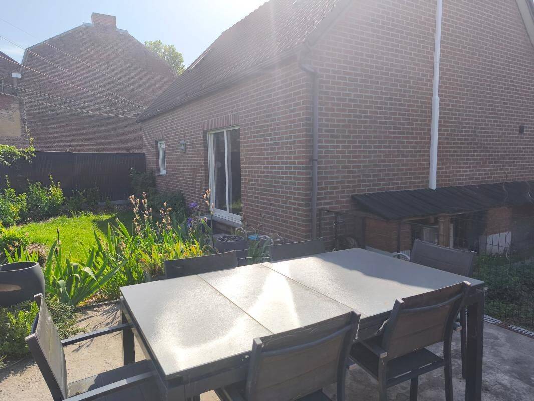Maison 6 pièces 100 m² · à Wervicq-Sud · 99,7 m² · 274 800 €