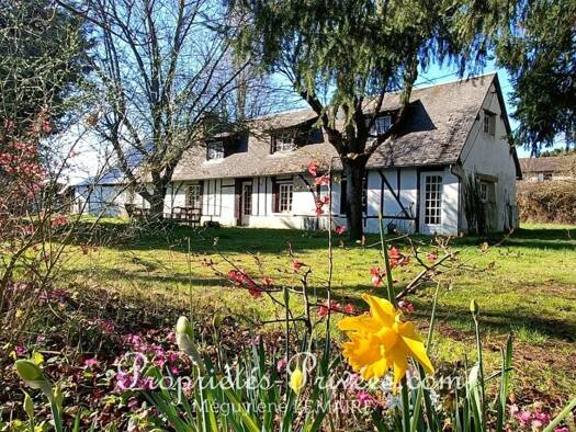 Maison à vendre 165 000 € 6 pièces 4 chambres 120 m² 1 535 m² de terrain Mesnils-sur-Iton 27240