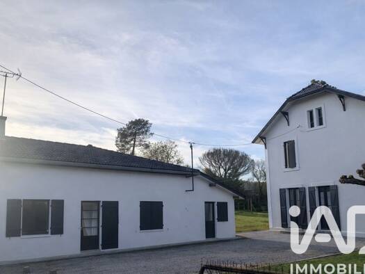 Propriété à vendre 292 550 € 5 pièces 4 chambres 132 m² 3 155 m² de terrain Tartas 40400