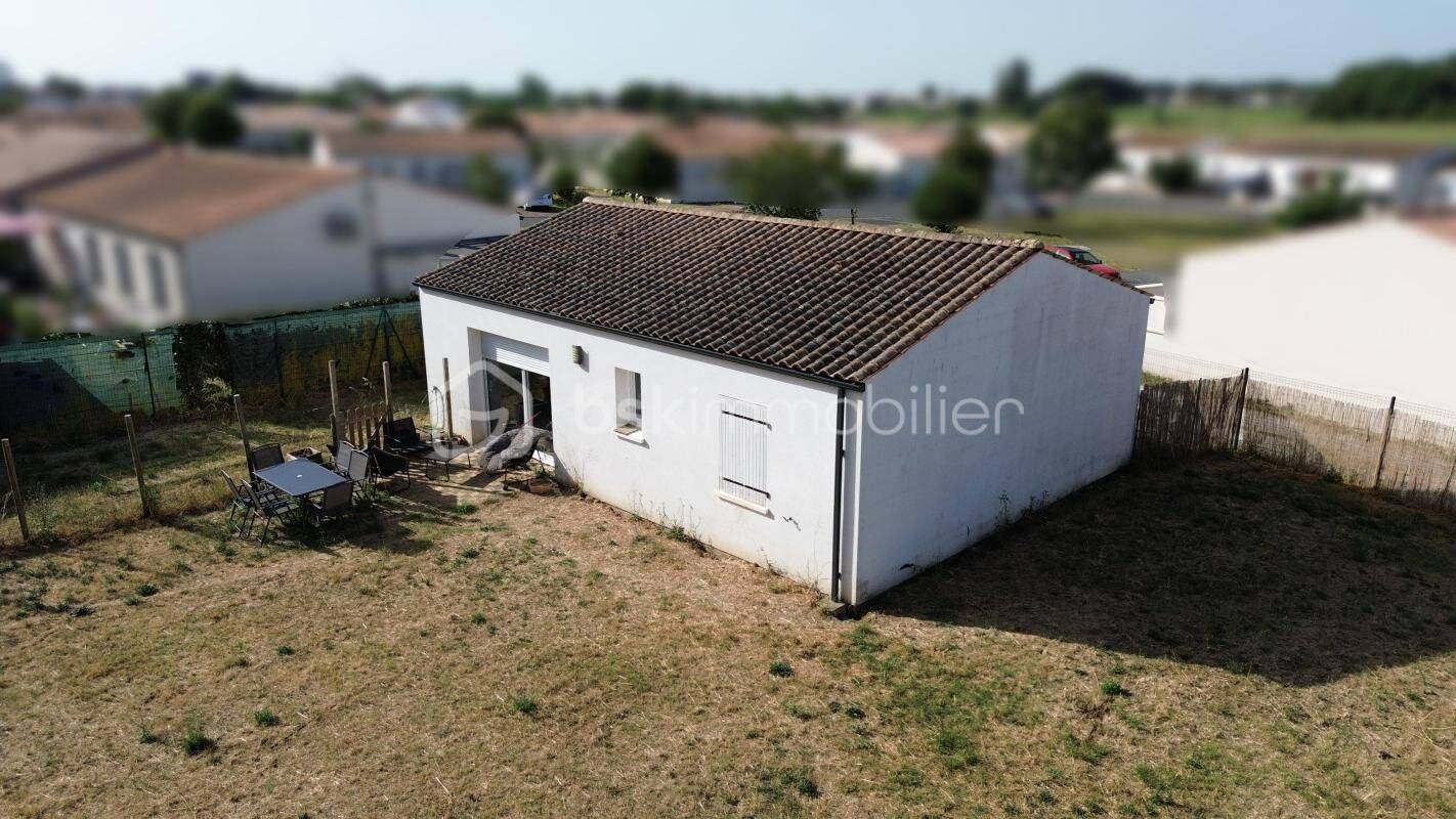 Maison 3 pièces 66 m² · à Saint-Just-Luzac · 66 m² · 170 000 €