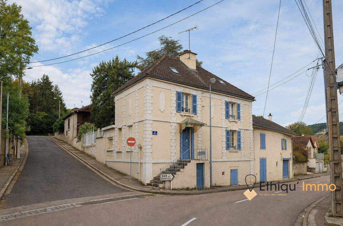 Maison 9 pièces 182 m² · à Bar-sur-Aube · 182,4 m² · 305 000 €