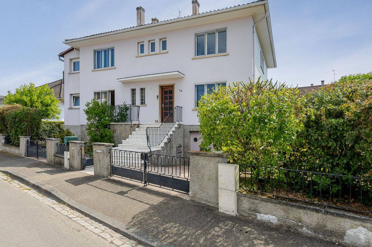 Maison 11 pièces 213 m² · à Strasbourg · 213 m² · 430 000 €