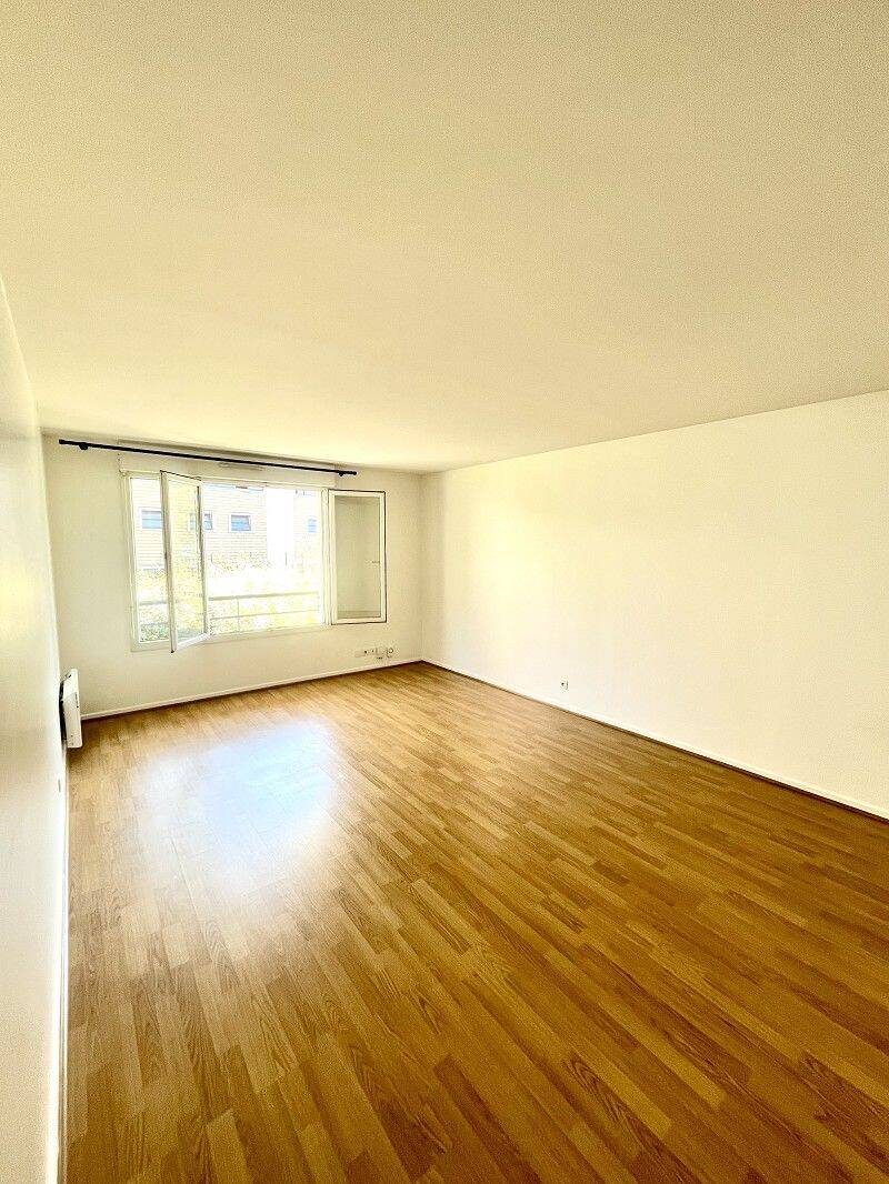 Appartement 3 pièces 64 m² · à Montrouge · 63,9 m² · 1 425 €