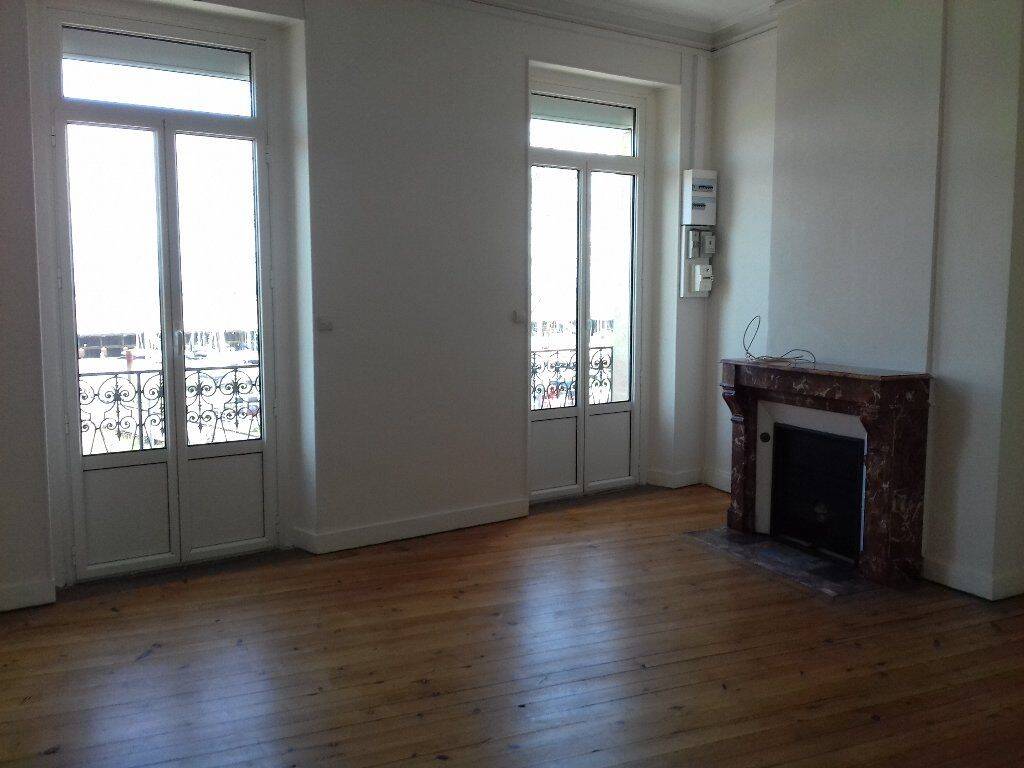Appartement 3 pièces 71 m² · à Pauillac · 71,4 m² · 723 €/mois