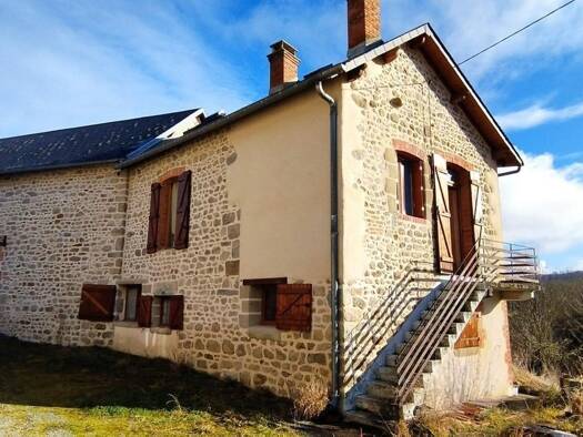 Maison à vendre 47 000 € 5 pièces 2 chambres 75 m² Rougnat 23700