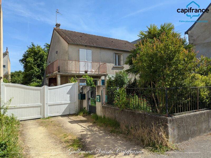 Maison 8 pièces 180 m² · à Châtellerault · 180 m² · 180 000 €