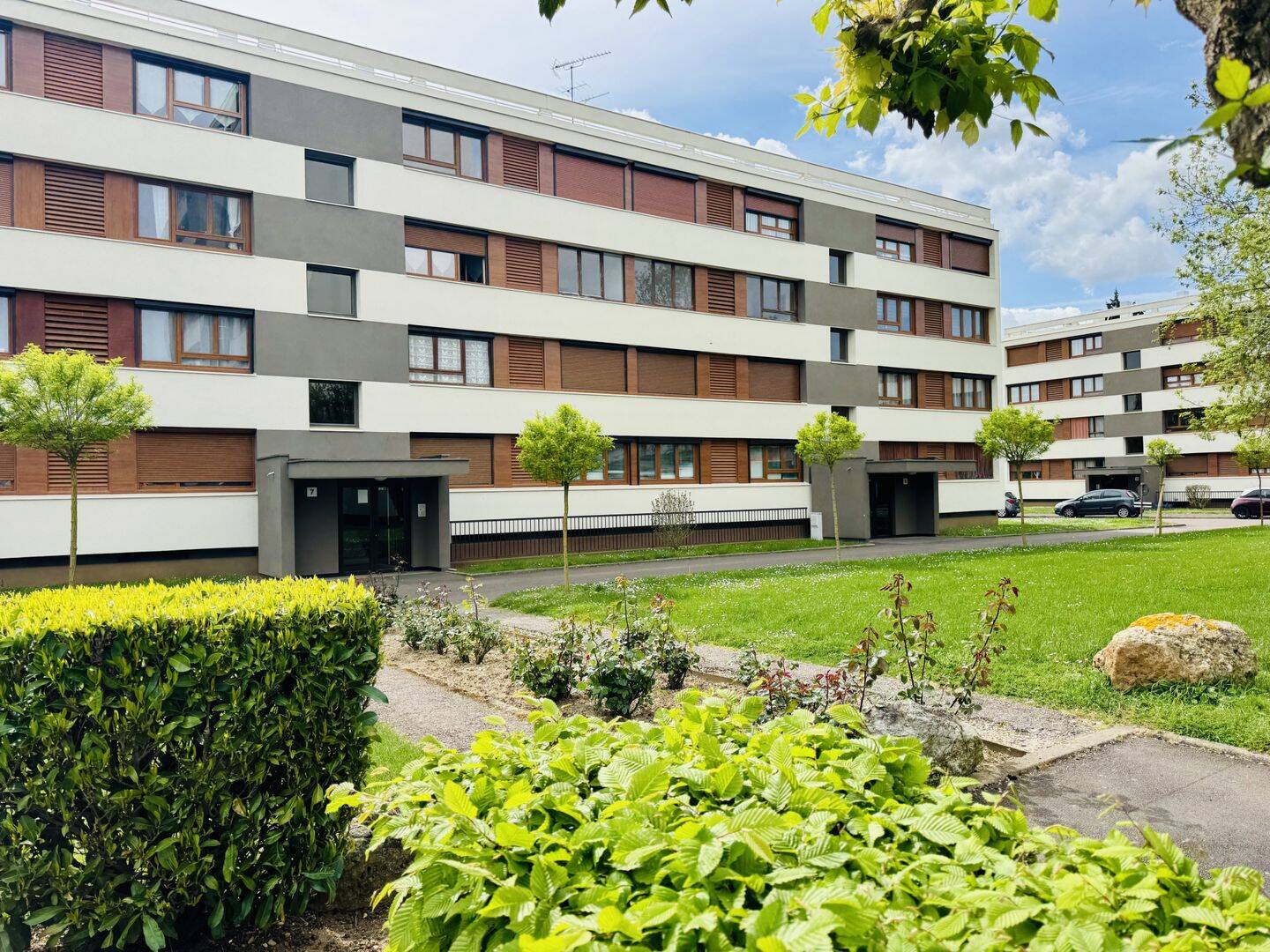 Appartement 5 pièces 90 m² · à Sens · 90 m² · 115 000 €