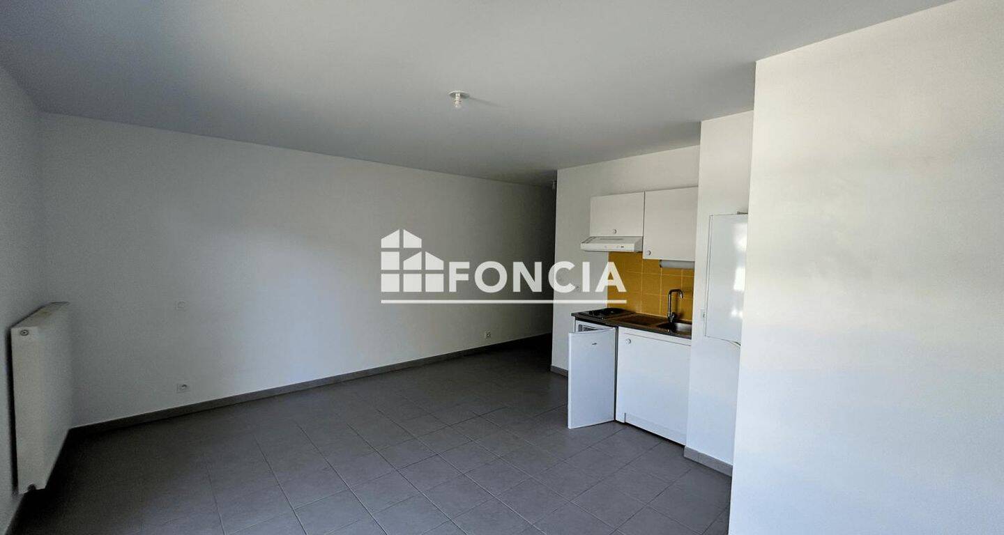 Appartement 1 pièce 29 m² · à Nîmes · 29,2 m² · 397 €/mois