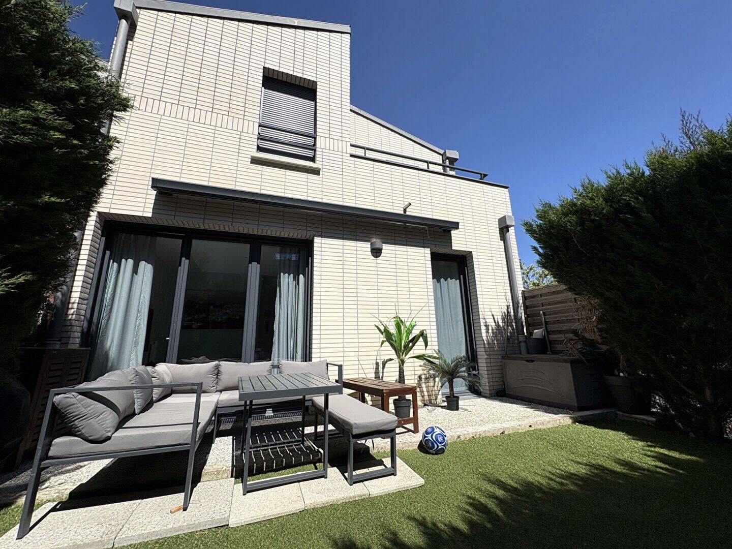 Maison 5 pièces 95 m² · à Saint Cyr L Ecole · 95 m² · 515 000 €