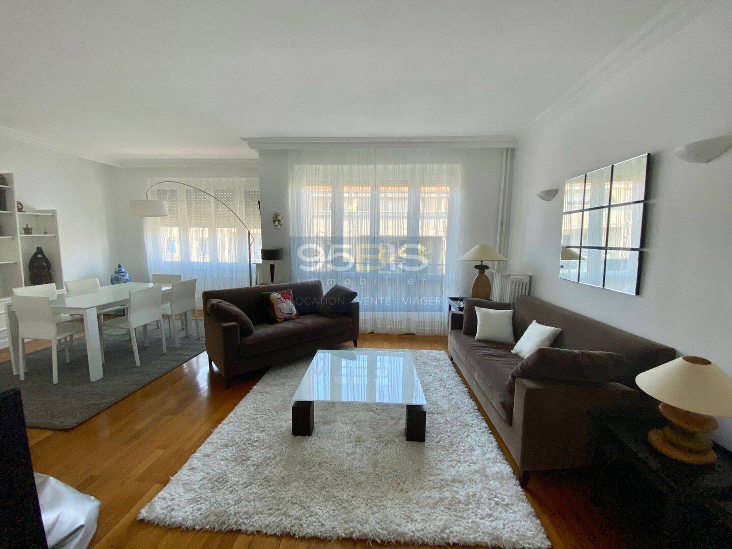 Appartement 3 pièces 76 m² · à Lyon 6ème Arrondissement · 76 m² · 2 215 €