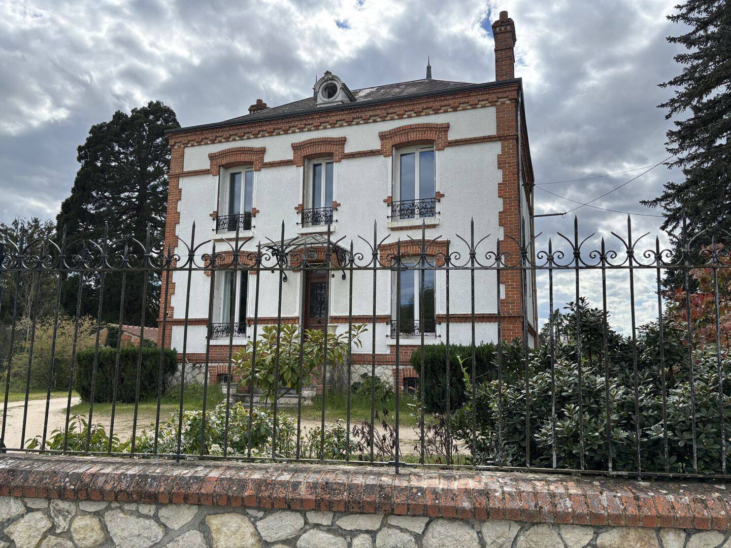 Maison 6 pièces 150 m² · à La Ferté-Saint-Aubin · 150 m² · 514 500 €