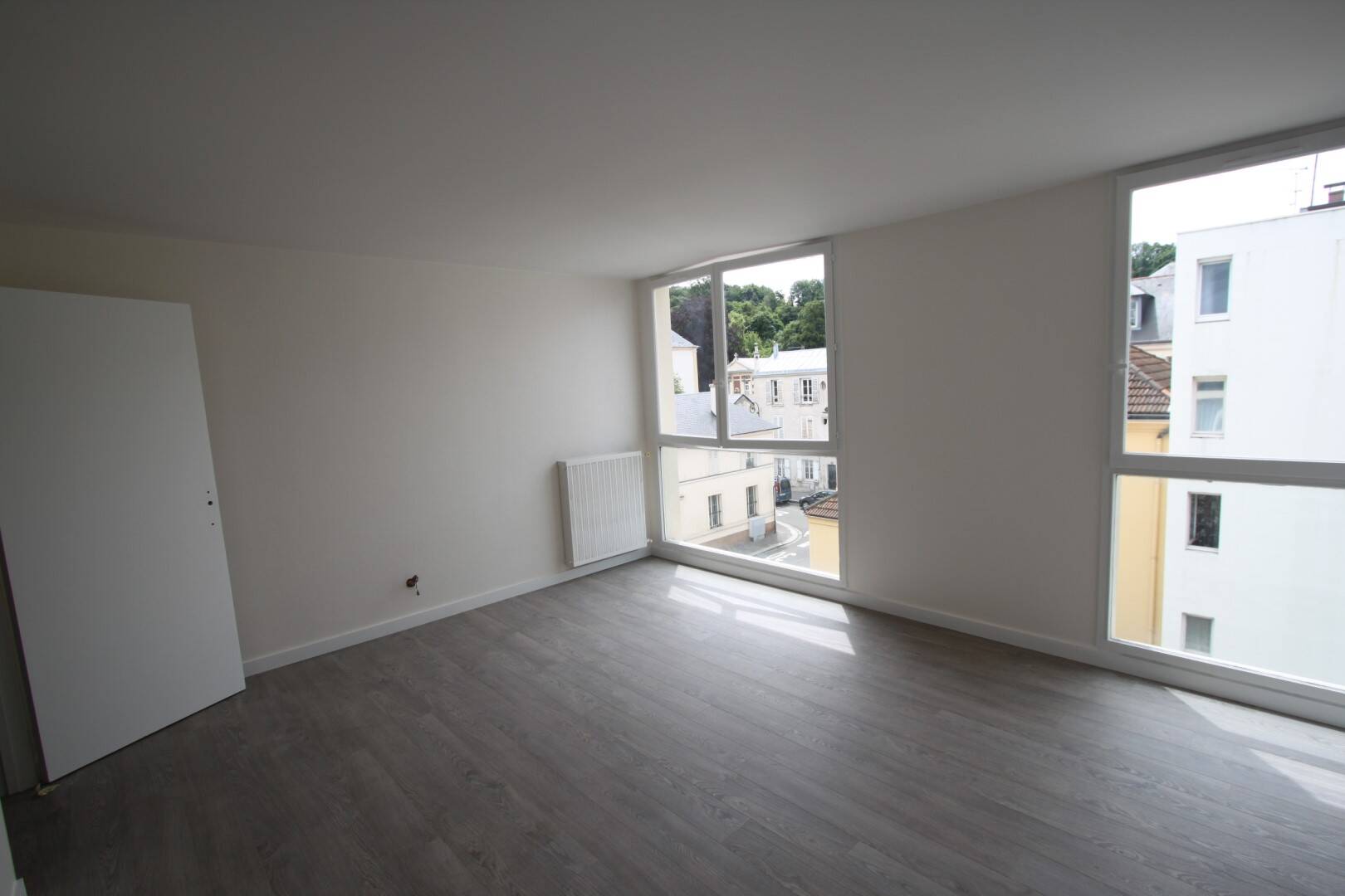 Appartement 2 pièces 42 m² · à Versailles · 42 m² · 1 047 €/mois